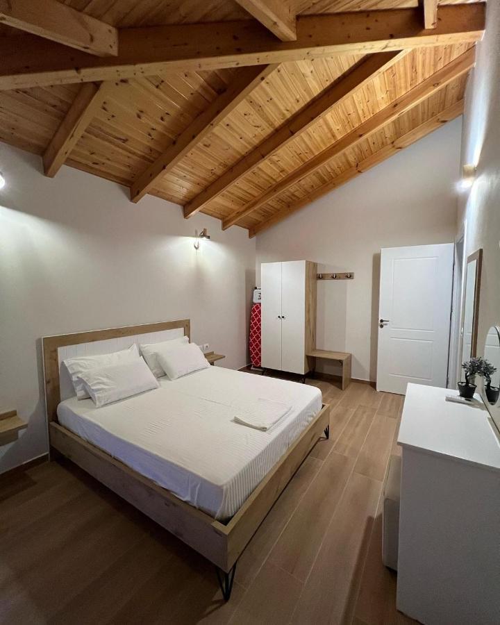 Amazing Familiar Apartments And Rooms Sarande Exterior photo